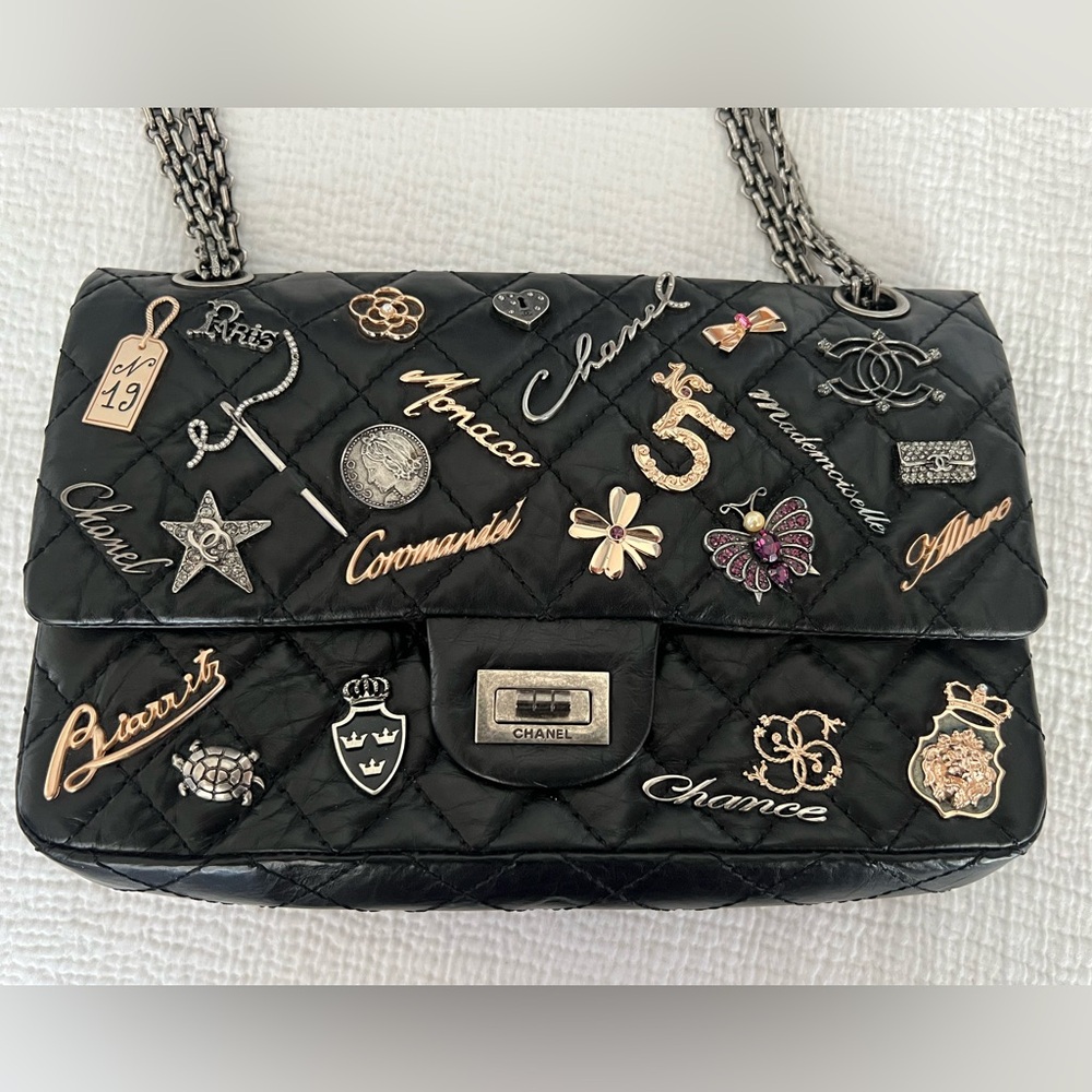 CHANEL Lucky Charms 2.55 225 Black Reissue Classic Flap w/Pearl/Strass FULL SET - Picture 5 of 14